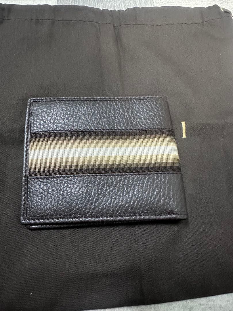 GUCCI 折りたたみ 財布