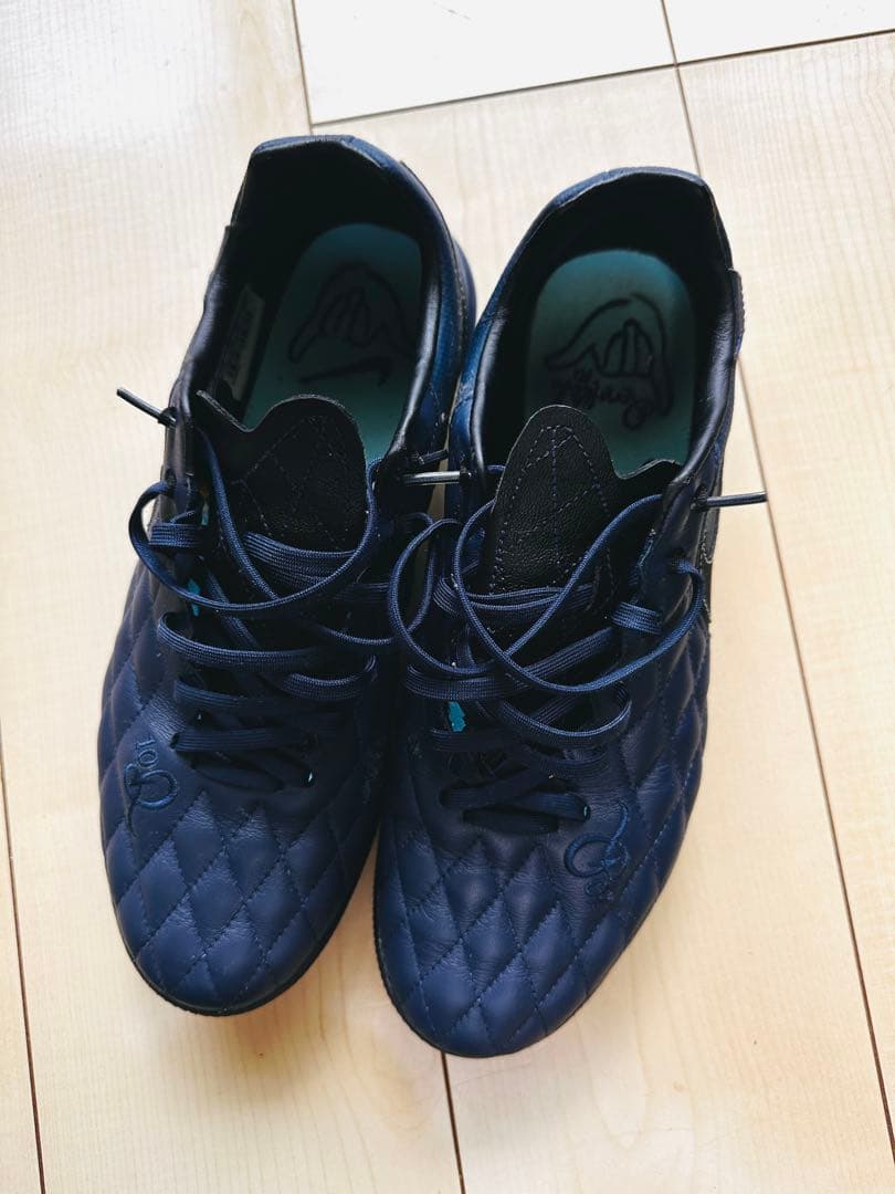 ナイキ サッカーシューズ ネイビー ロナウジーニョモデル