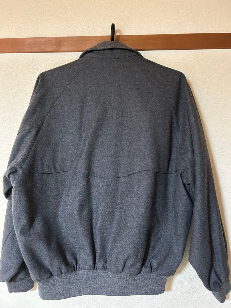 バーバリー ブルゾン