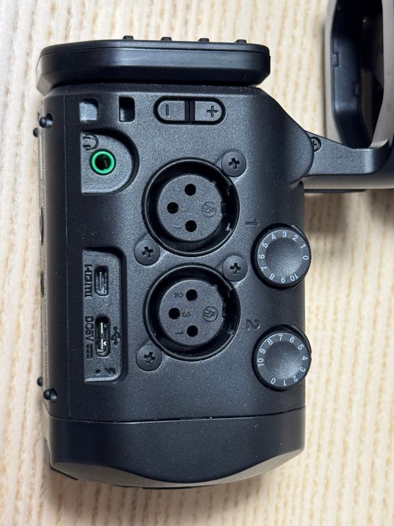 ビデオカメラ ZOOM Q8n-4K