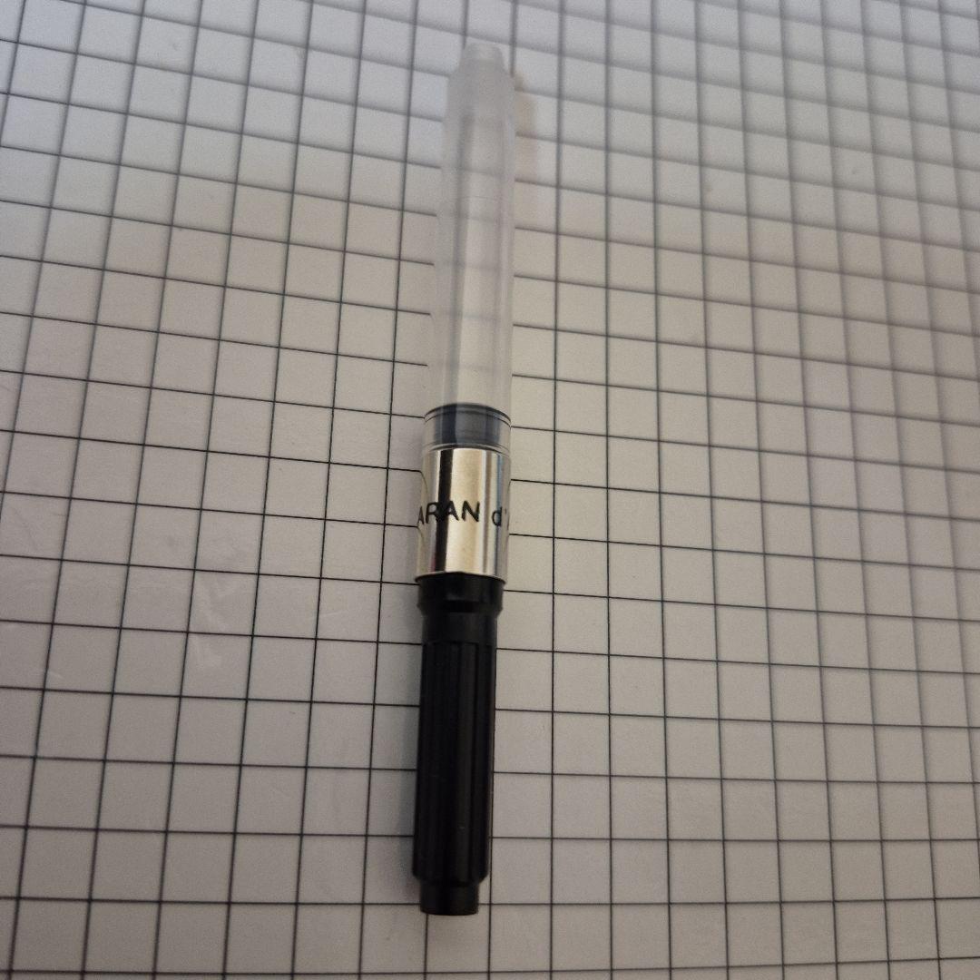 CARAN d'ACHE 万年筆