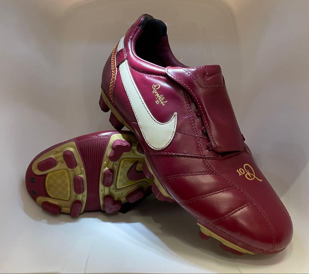 25.5センチ　ナイキ　ティエンポ　ロナウジーニョ￼￼￼HG サッカースパイク￼