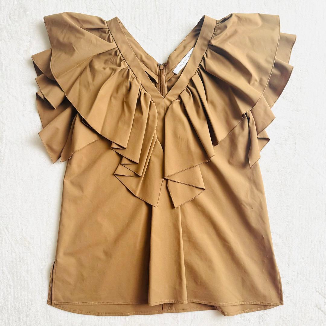 ✨希少✨美品✨ エストネーション ブラウス ギャザー フリル Vネック キャメル