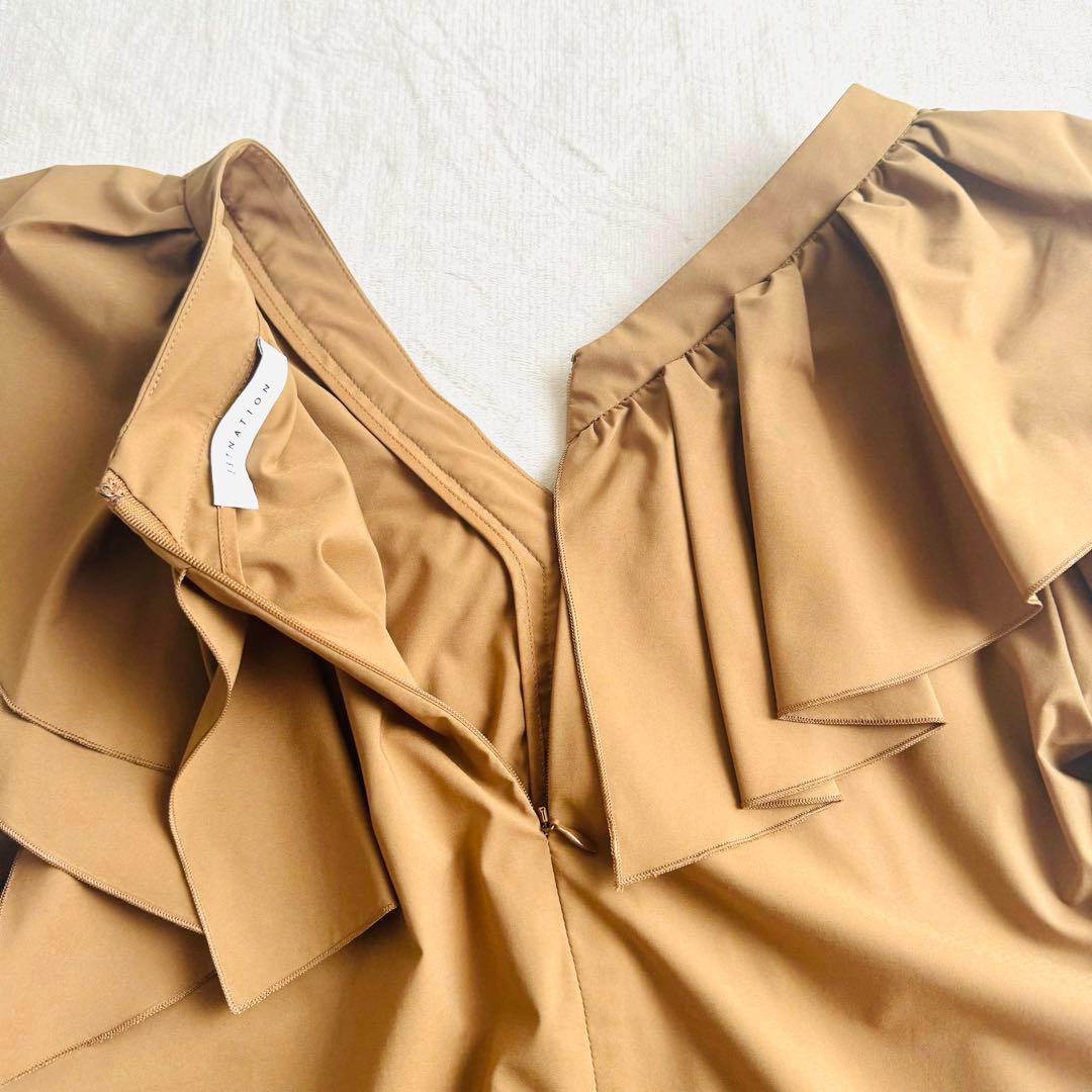 ✨希少✨美品✨ エストネーション ブラウス ギャザー フリル Vネック キャメル
