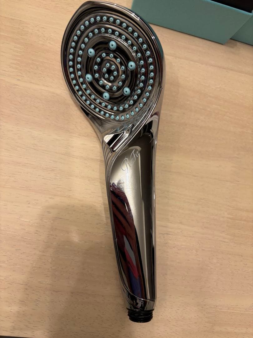 ReFaファインバブル S シャワーヘッド　箱。保証書あり