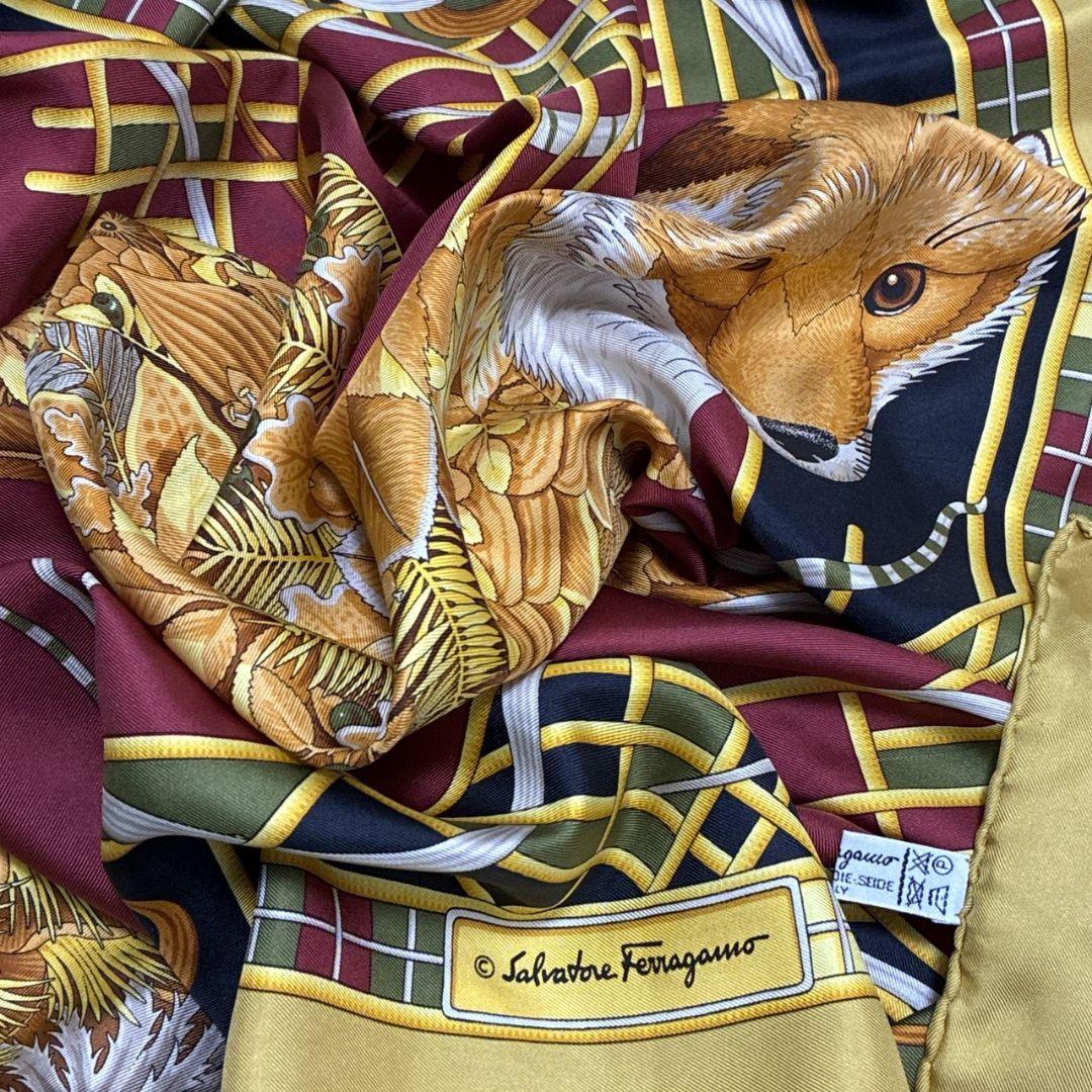 美品✨サルヴァトーレフェラガモ シルク イタリア キツネ 大判スカーフ ストール