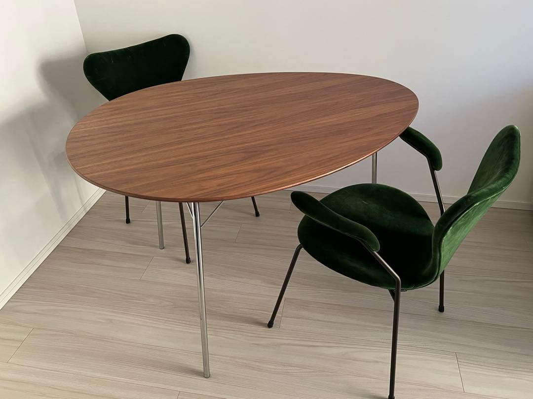 FRITZ HANSEN（フリッツハンセン）エッグテーブル【正規品】ヤコブセン