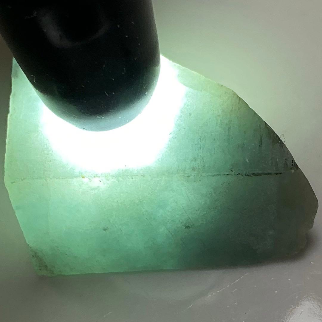 コン沢翡翠　原石　13.2g（142）※マニア向け