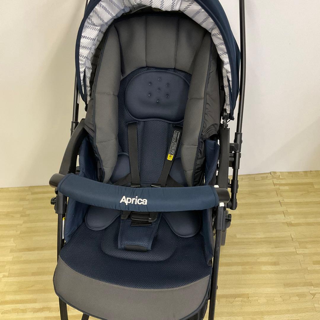 専用 綺麗！アップリカ ラクーナ クッション AC スポーティーネイビー