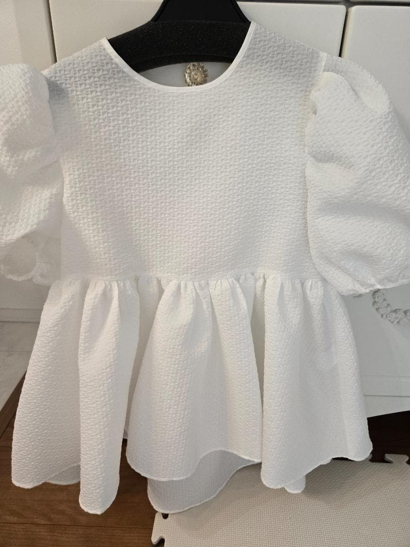 8月3日まで限定値下げブルレアジャーガードブラウスホワイト 美品クリーニング済み