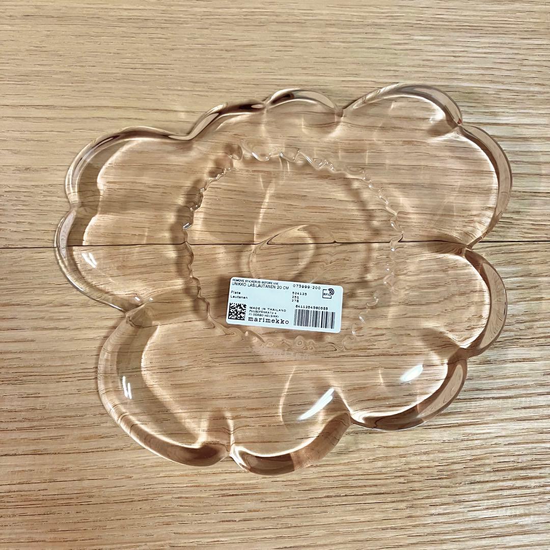 【新品未使用】マリメッコ　marimekko ウニッコ　ガラス　プレート　皿　桜