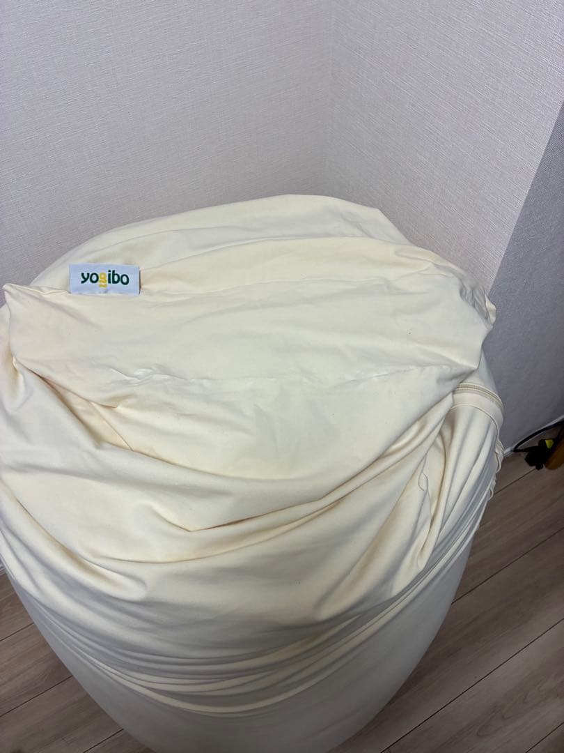 yoibo ビーズクッション クリーム