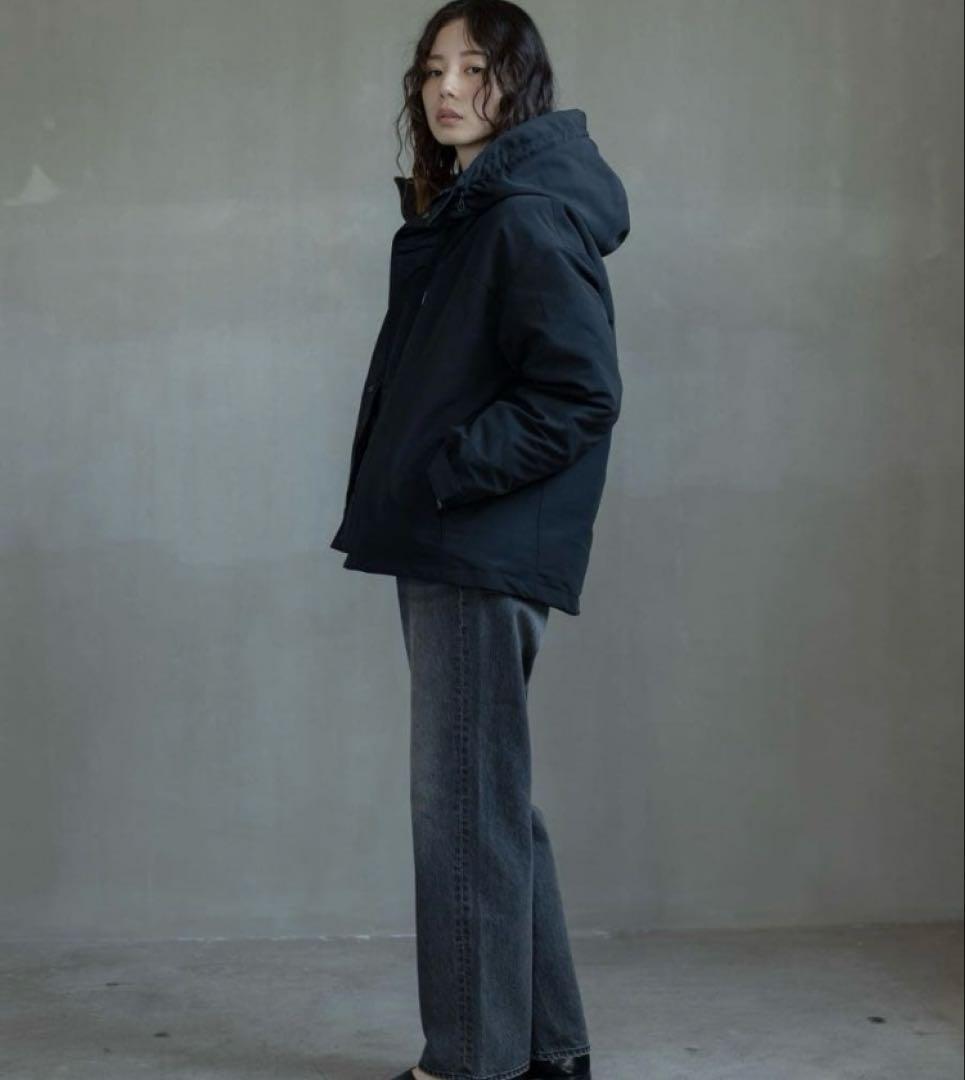 アーバンリサーチ サニーレーベル フーディーダウンジャケット ブラック