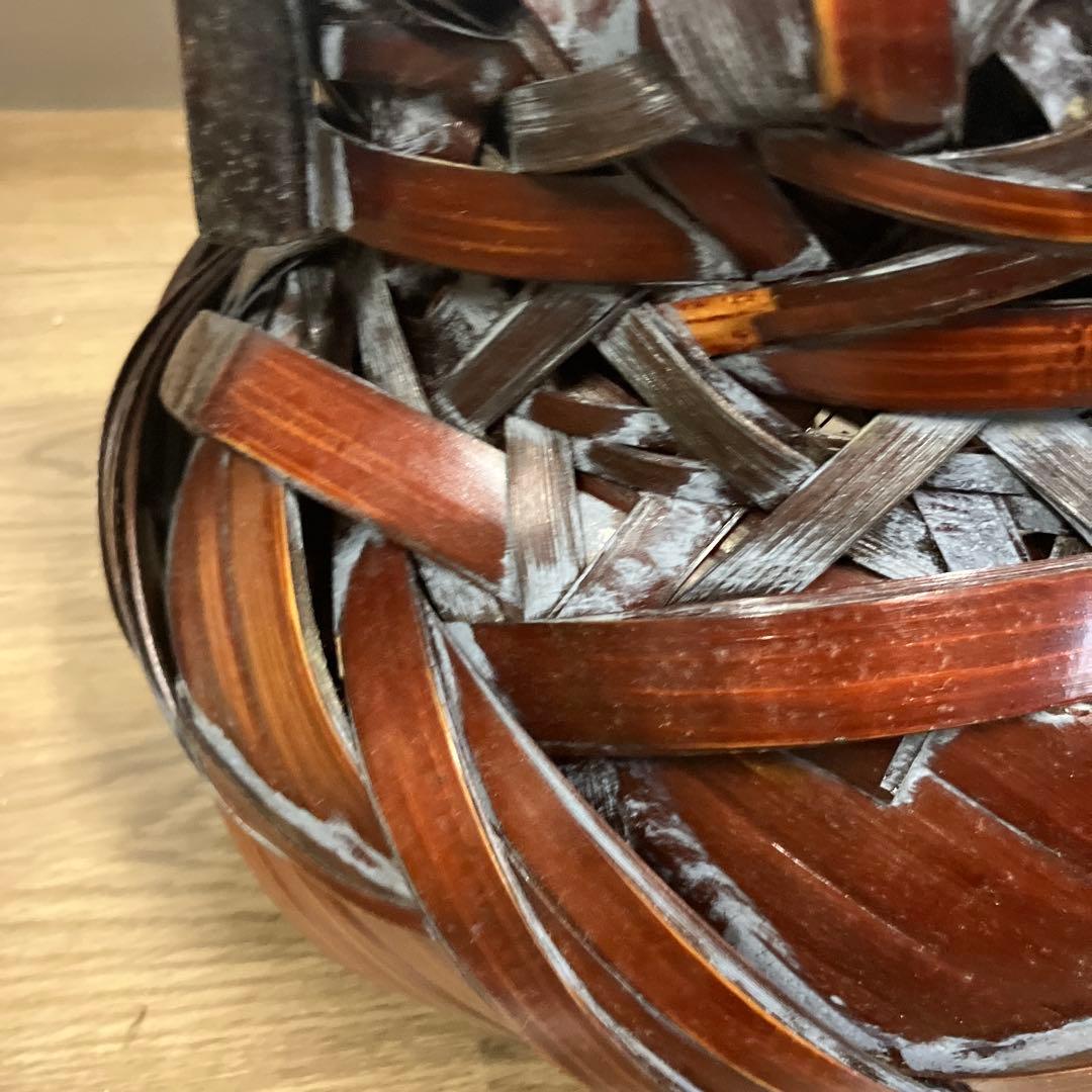 B-壁 竹編み 花瓶 籠 伝統工芸 手編み インテリア 銘入り 和風 花入れ