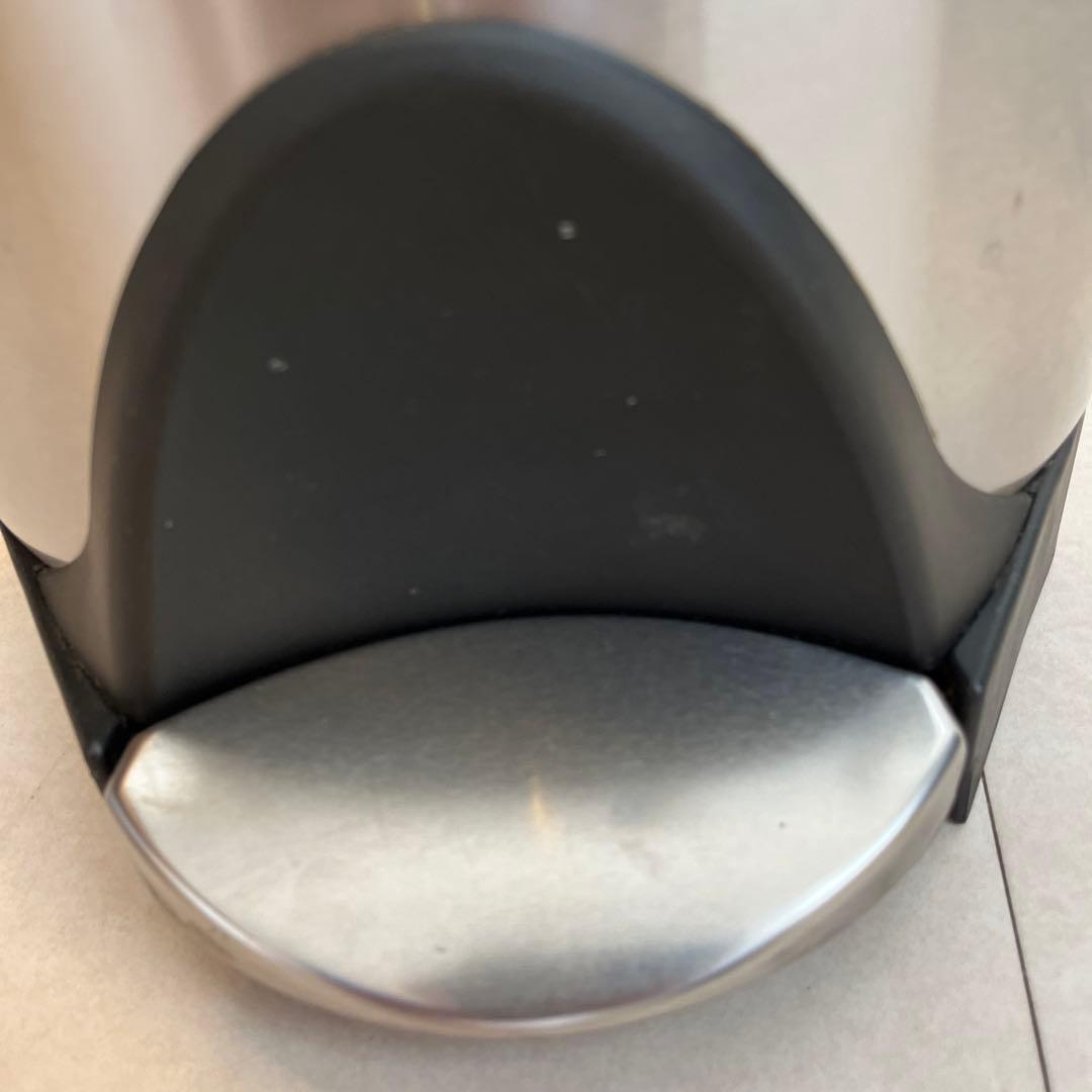 シンプルヒューマン バタフライ ステップカン 30L