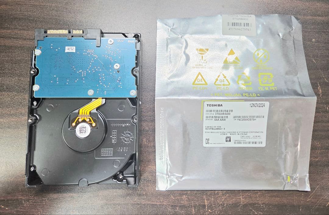 東芝 内蔵 DT02ABA400 HDD 4TB