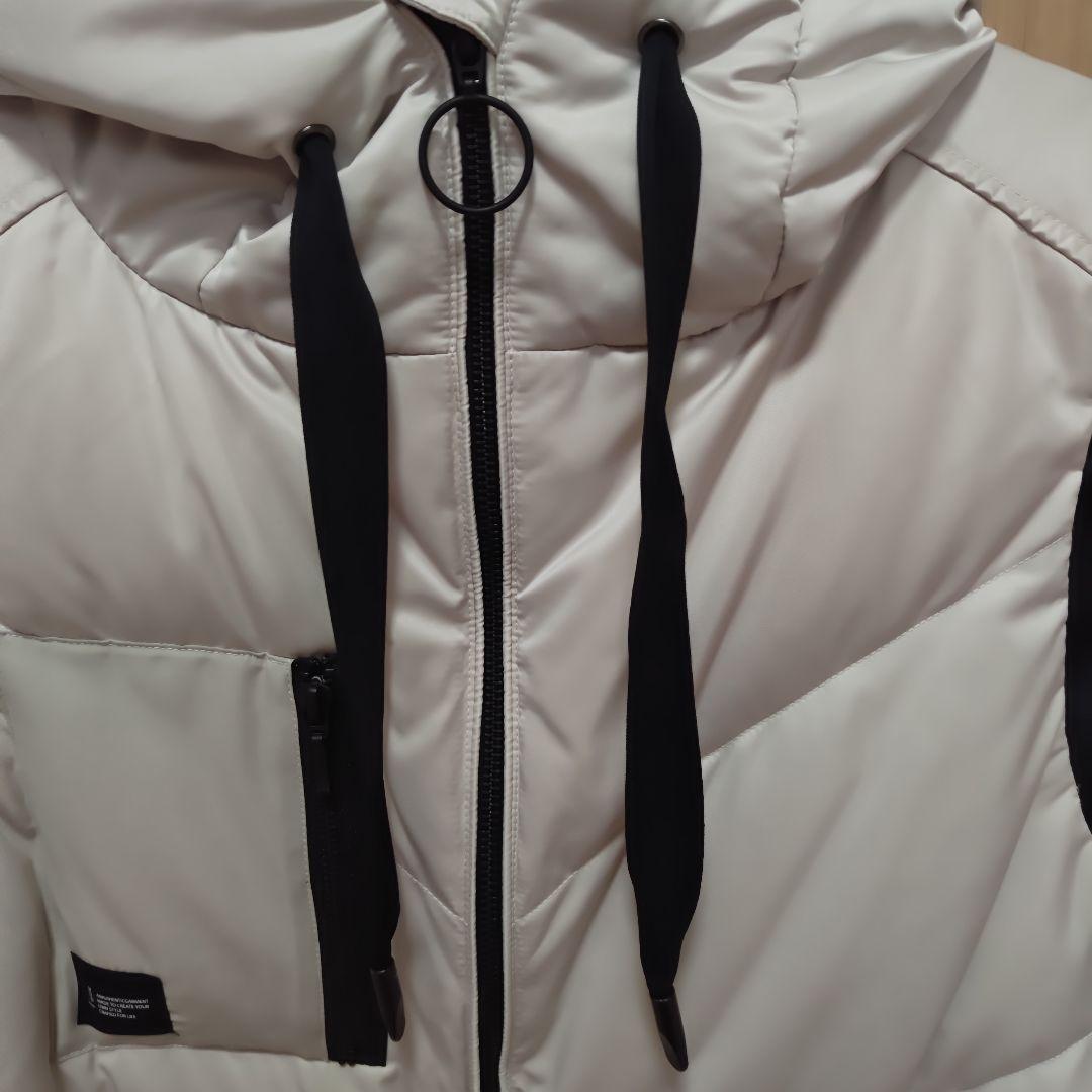 ayane フード付きダウンベスト