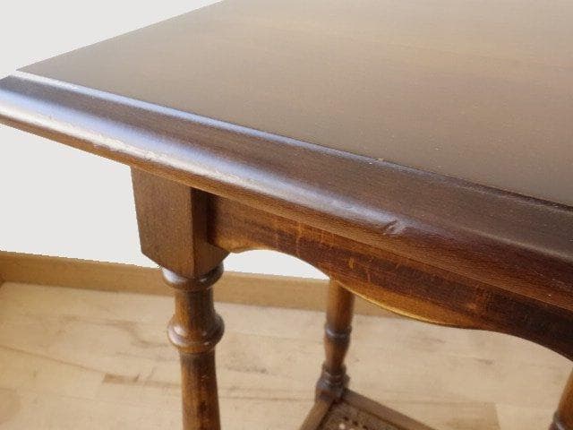 カリモク　コロニアル　花台　サイドテーブル　USED　再塗装済