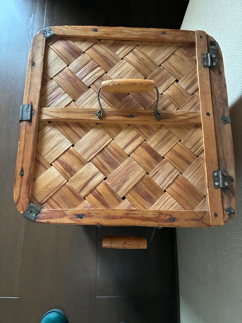 スポーンコリ縦長バスケット 蓋付き アンティーク