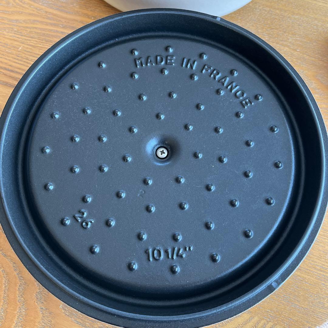 STAUB ストウブ　シャロー　￼ココット　ラウンド　リネン　26cm