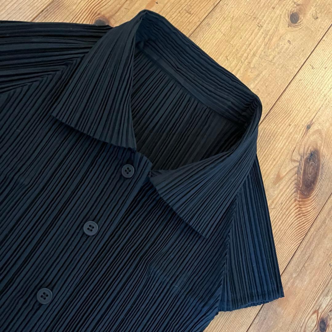 ISSEY MIYAKE フレンチスリーブ プリーツ ブラウス シャツ