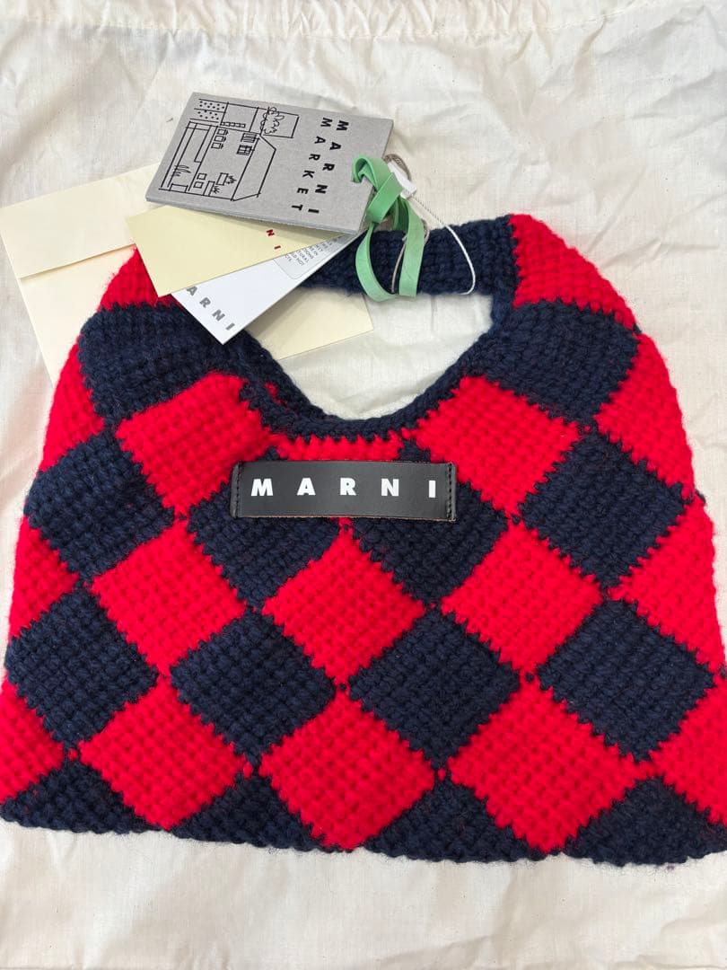 マルニマーケット ダイヤモンド テックウール ミニバッグ 新品