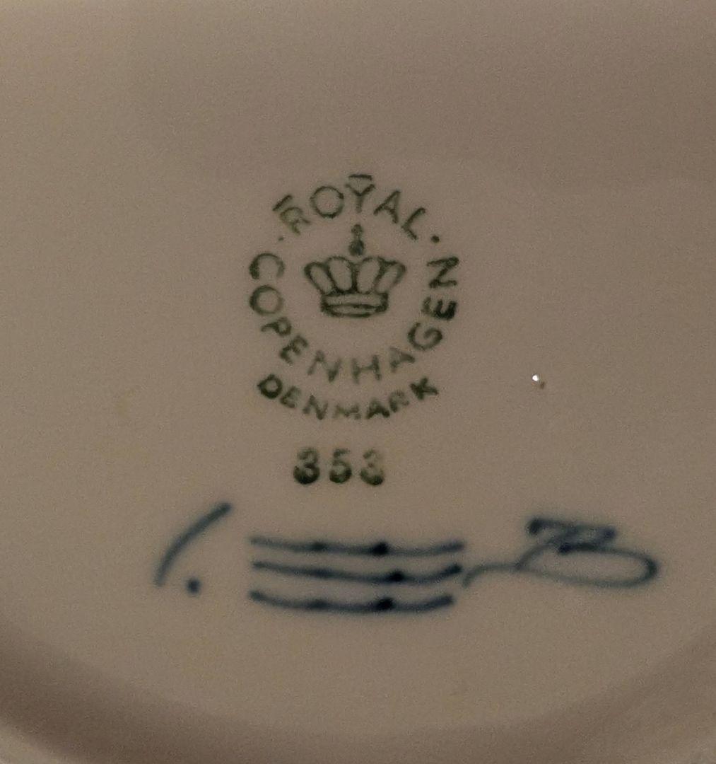 ロイヤルコペンハーゲン　ブルーフルーテッド　プレート