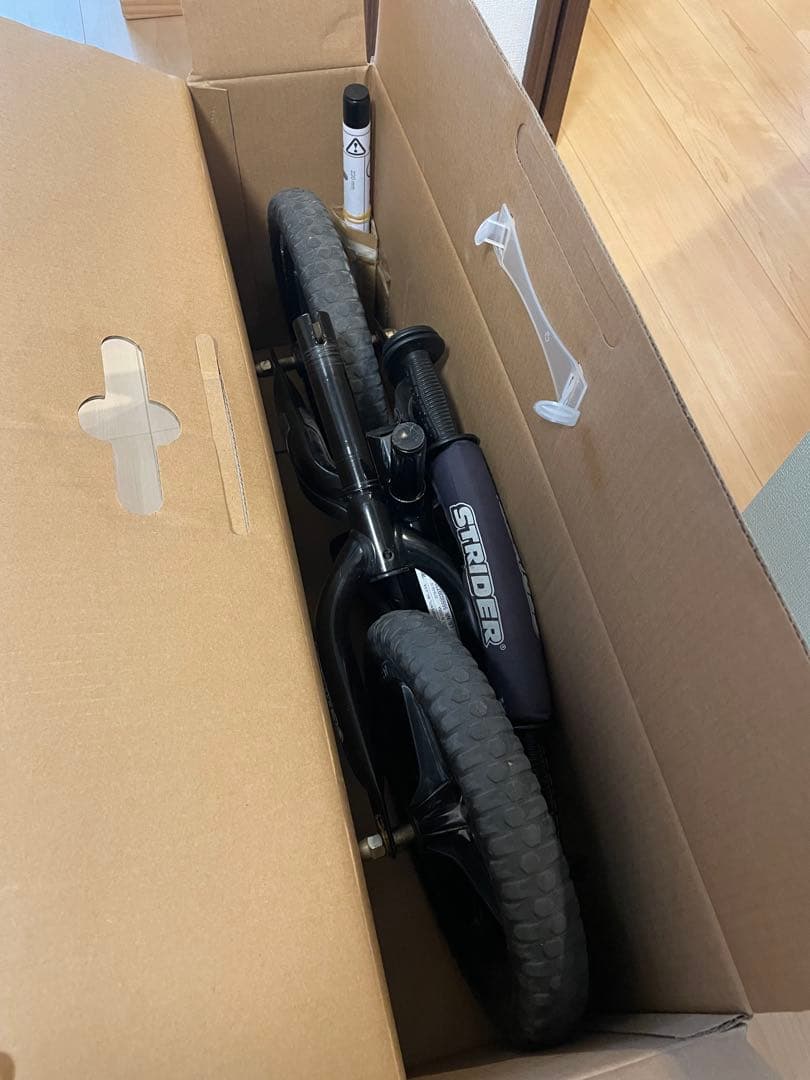 イベント特別価格 STRIDER SPORTS ストライダー　12インチ