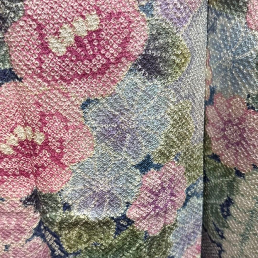 美品　総絞り　本絞り　蝶　灰紫　藤の花　淡色　逸品　フルセット　振袖　振り袖