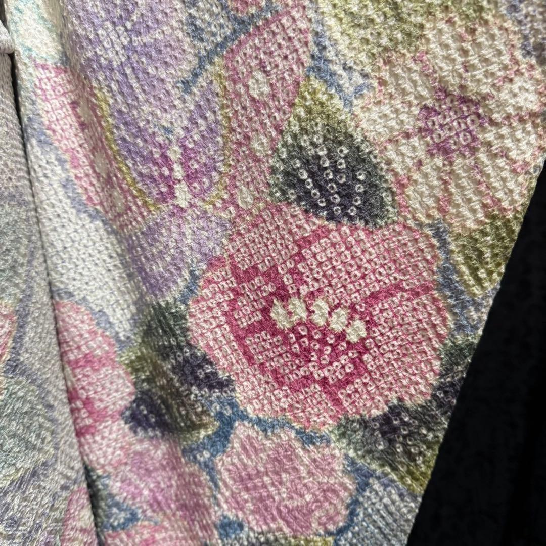 美品　総絞り　本絞り　蝶　灰紫　藤の花　淡色　逸品　フルセット　振袖　振り袖
