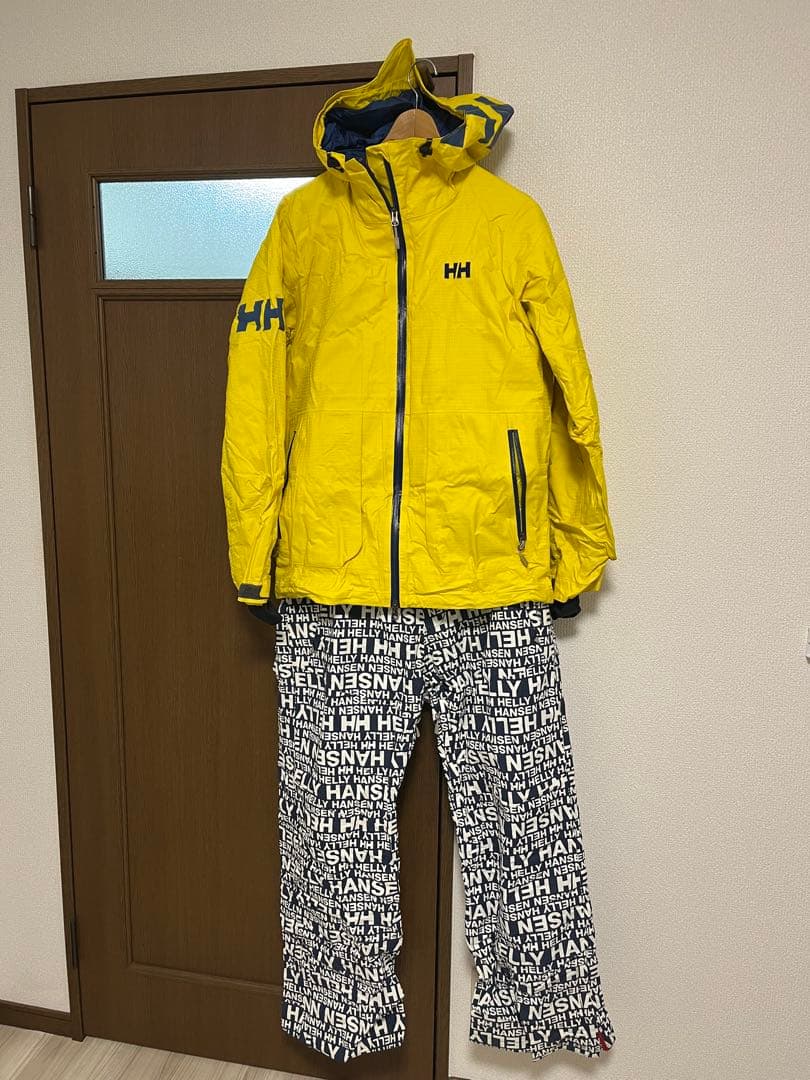 HELly Hansen イエロー ウェア　ズボン　グローブ　3点セット