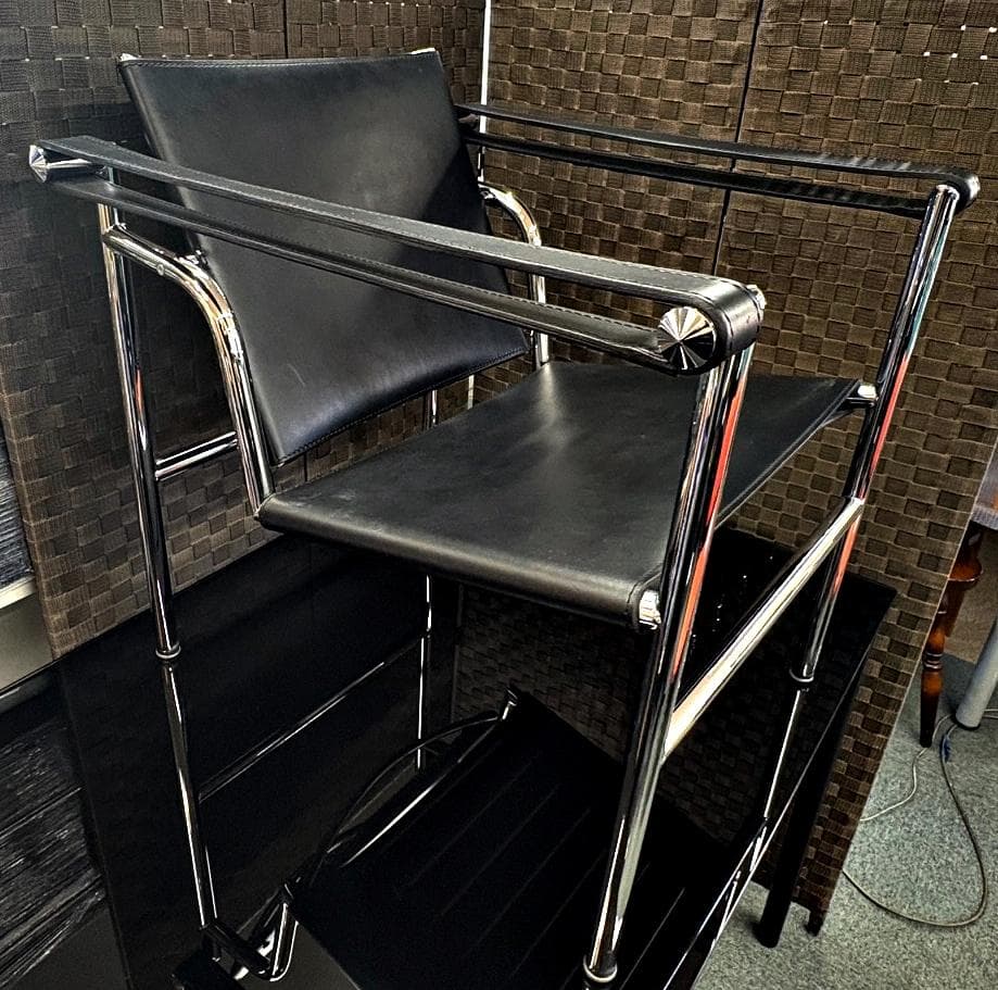 ル・コルビュジエ LC1　スリングチェア　リプロダクト　大塚家具