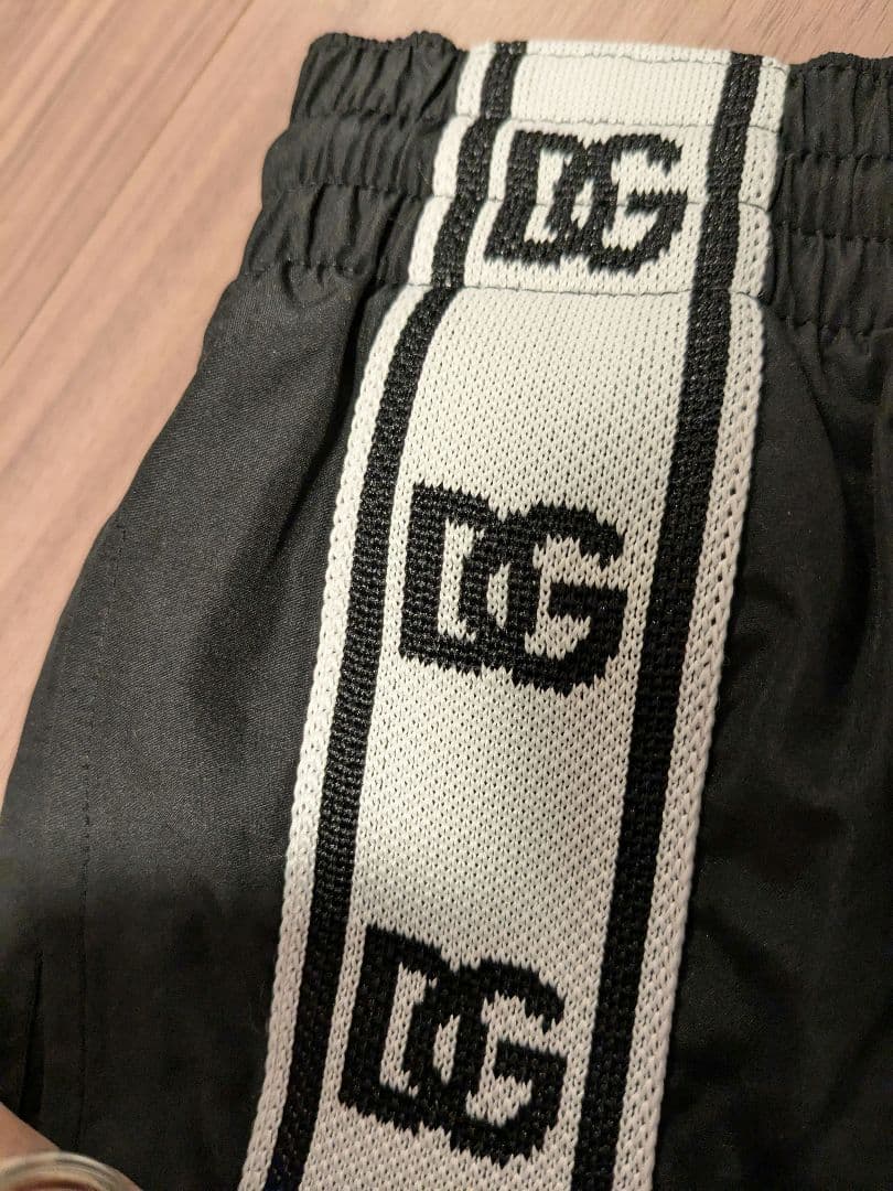 新品未使用　Dolce & Gabbana ブラック水着