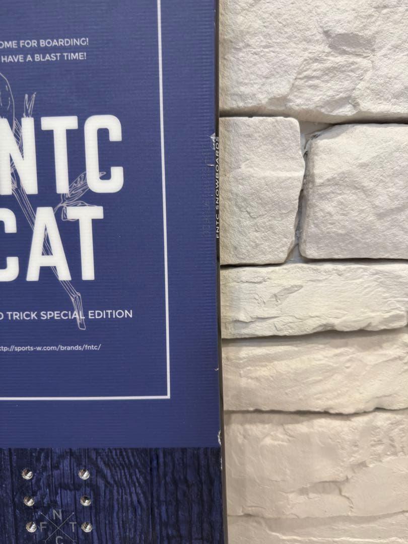 FNTC CAT レディース139cm 22-23モデル　スノーボード
