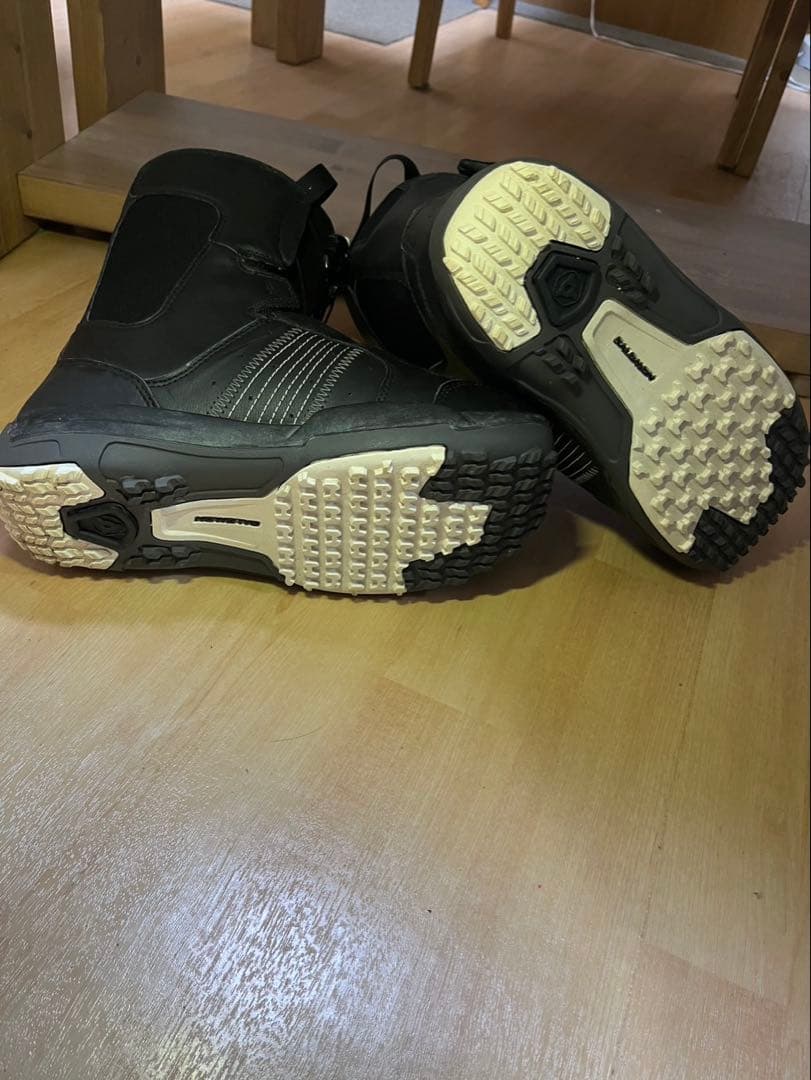 SALOMON スノーボードブーツ 25.5cm