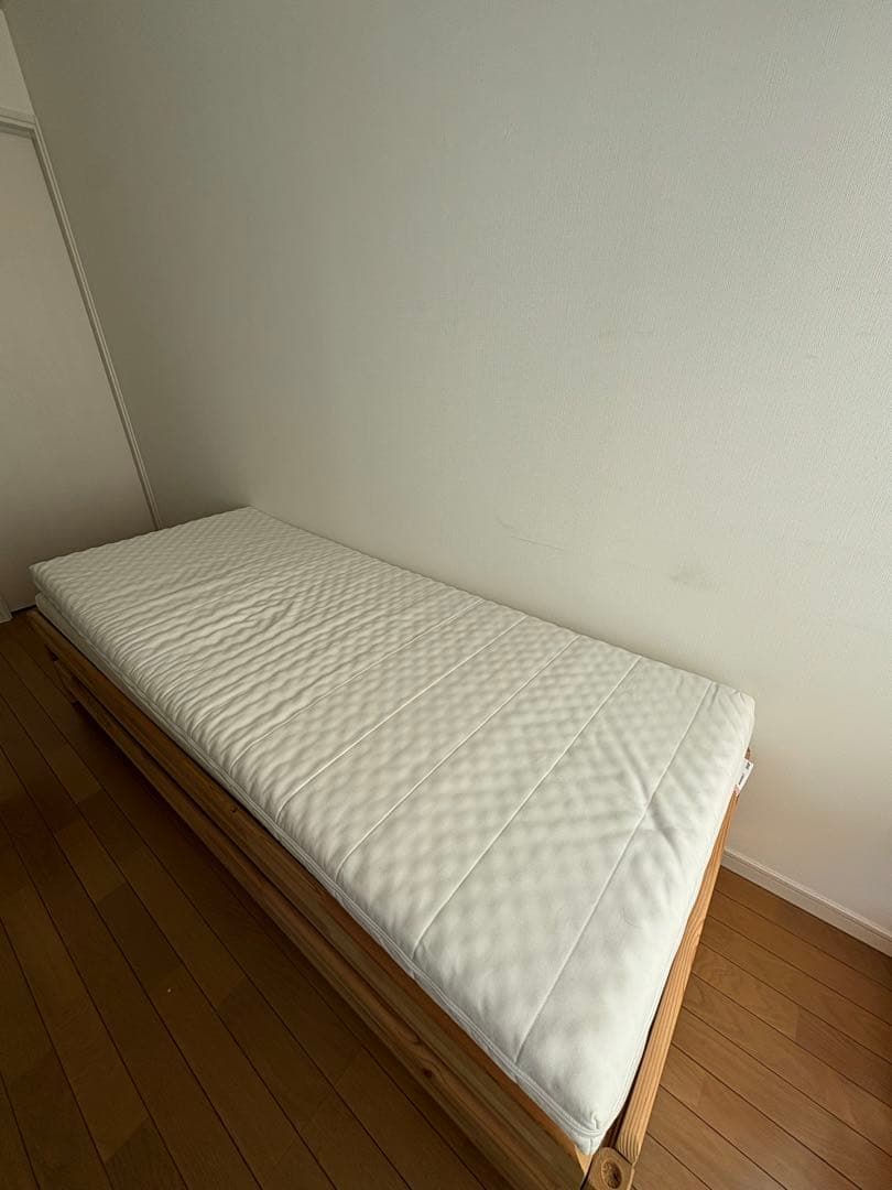 【直接引き取り限定】IKEA シングルベッド×2 マットレス・すのこ付き