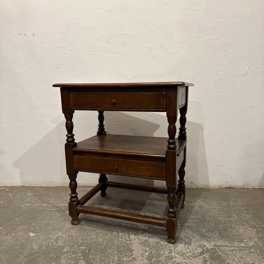 年末年始saleヴィンテージ　木製サイドテーブル　引き出し付き　2段