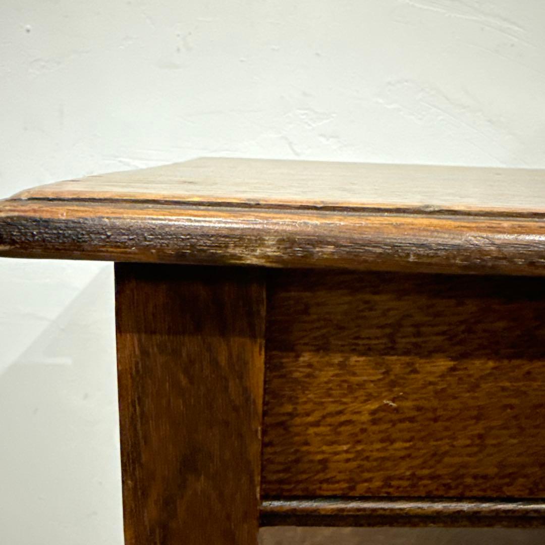 年末年始saleヴィンテージ　木製サイドテーブル　引き出し付き　2段