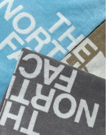 ★新品★THE NORTH FACE（ザ・ノースフェイス）大判タオル（3色）