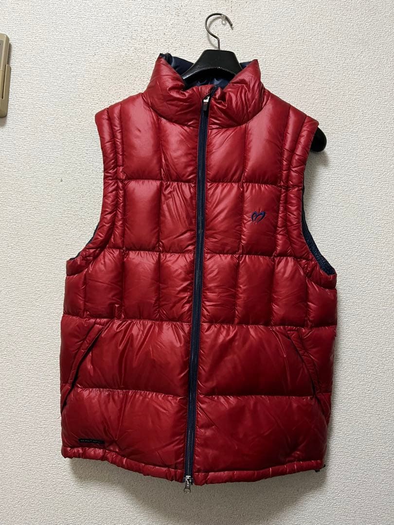 マスターバニーエディション　ナイロンダウンベスト/6　赤　ロゴ刺繍　ダウン80%