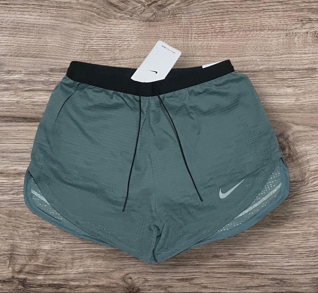 新品★17,050円❗️ナイキトップ ナイキショートパンツ ナイキディビジョンXL