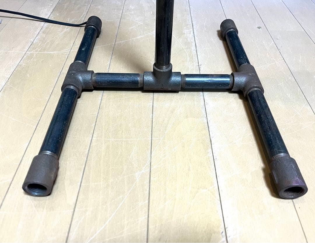 i-inai【イイナイ】配管ライトスタンド　レトロ　アンティーク　家具