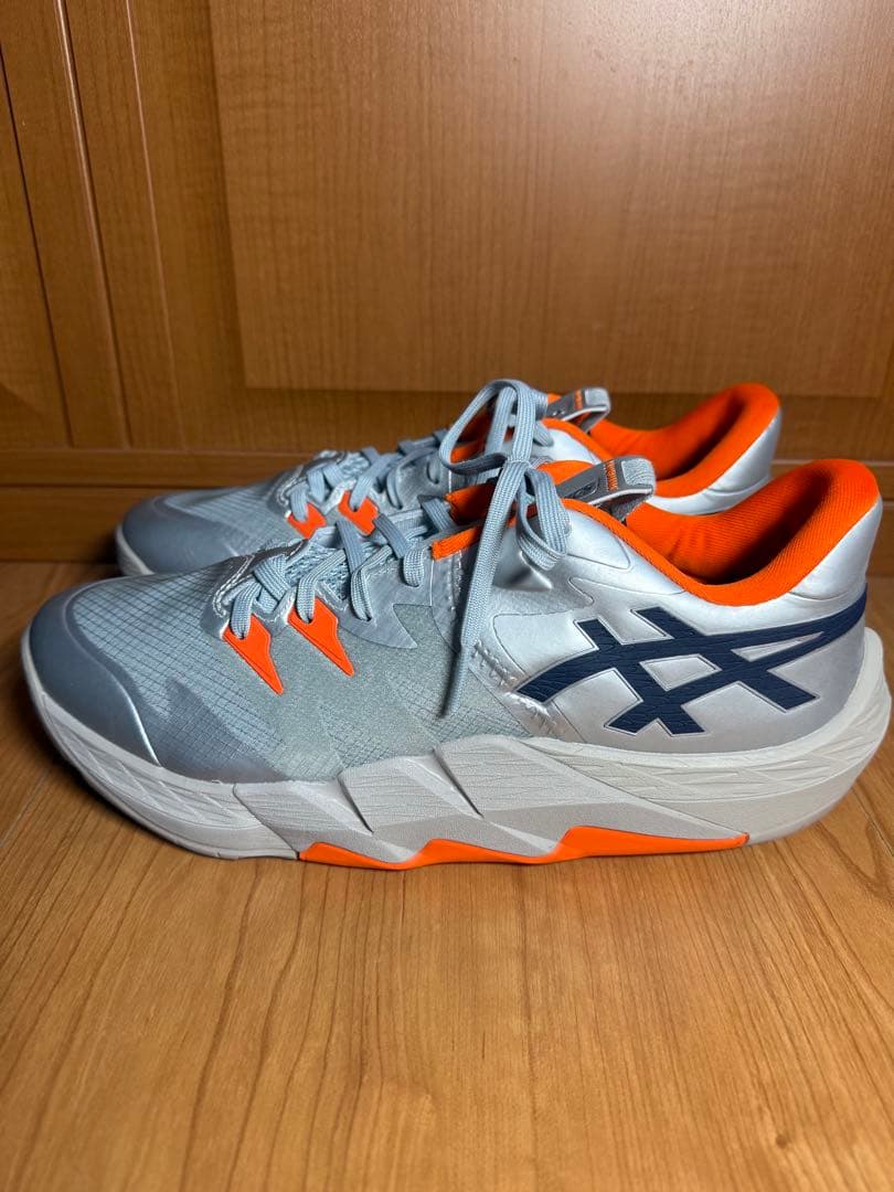 ASICS アンプレアルスロー2【27.5センチ】