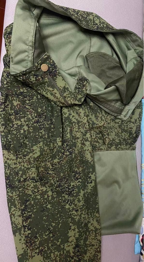 ロシア軍/北朝鮮軍現用迷彩戦闘服上下防水ゴアテックスタクティカル戦争