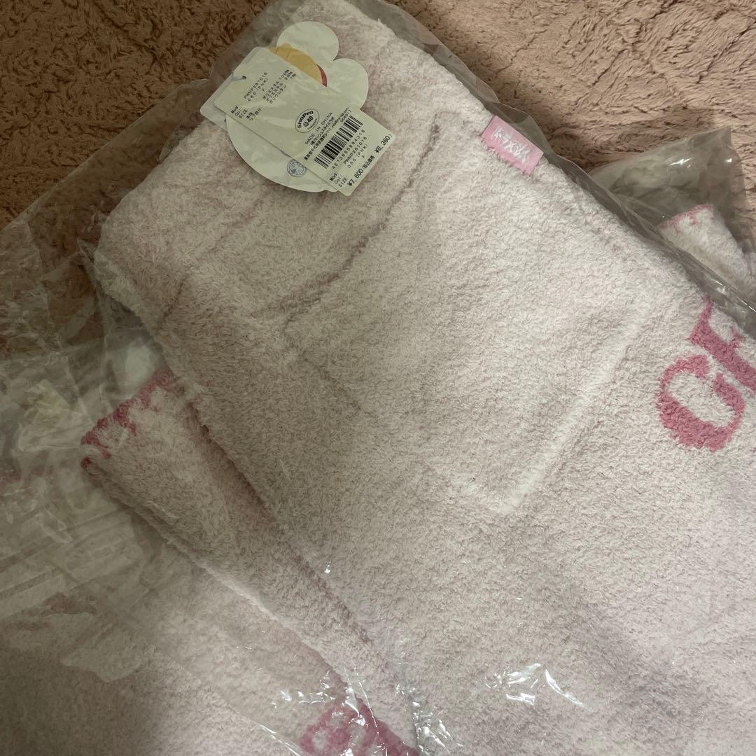 gelato pique ドラみちゃん　ベビモコ　上下セット　ピンク