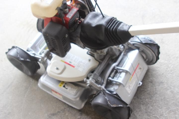 草刈機　オーレック　スパイダーモアー　SP850B　4WD　爪新品　斜面刈