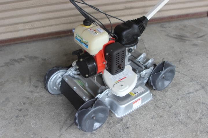 草刈機　オーレック　スパイダーモアー　SP850B　4WD　爪新品　斜面刈