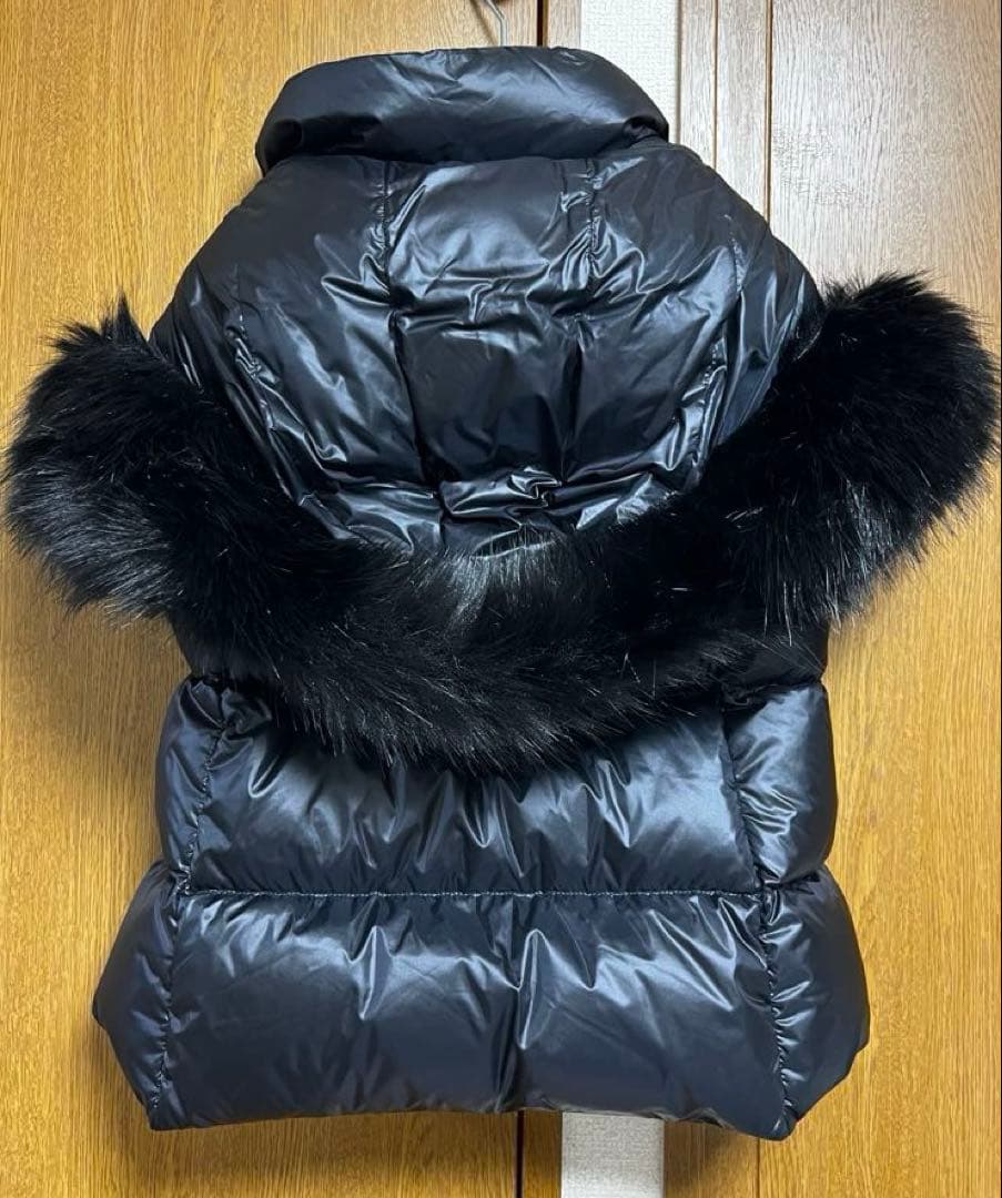 モンクレール　ファーベスト　GALLINULE GILET