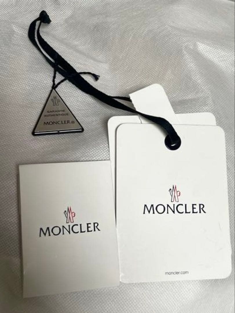 モンクレール　ファーベスト　GALLINULE GILET