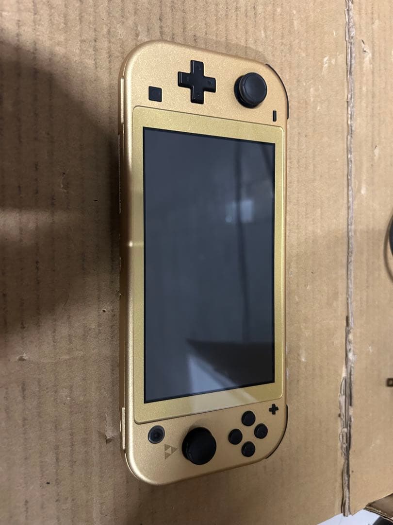 Nintendo Switch Lite ハイラルエディション